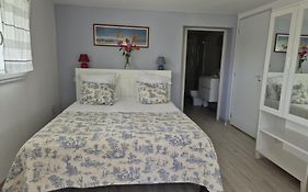 Chambre double avec salle de bain privative